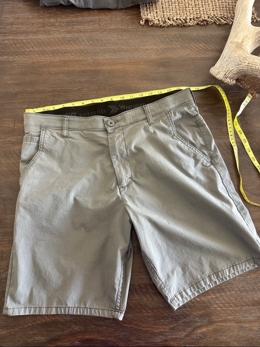 Wrangler Men’s Olive Gray Flat Front Shorts